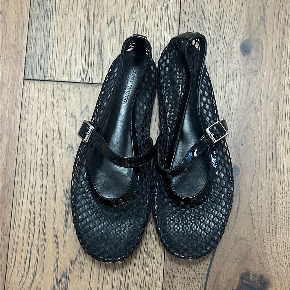 Black Women Shoes by Unknown Brand
